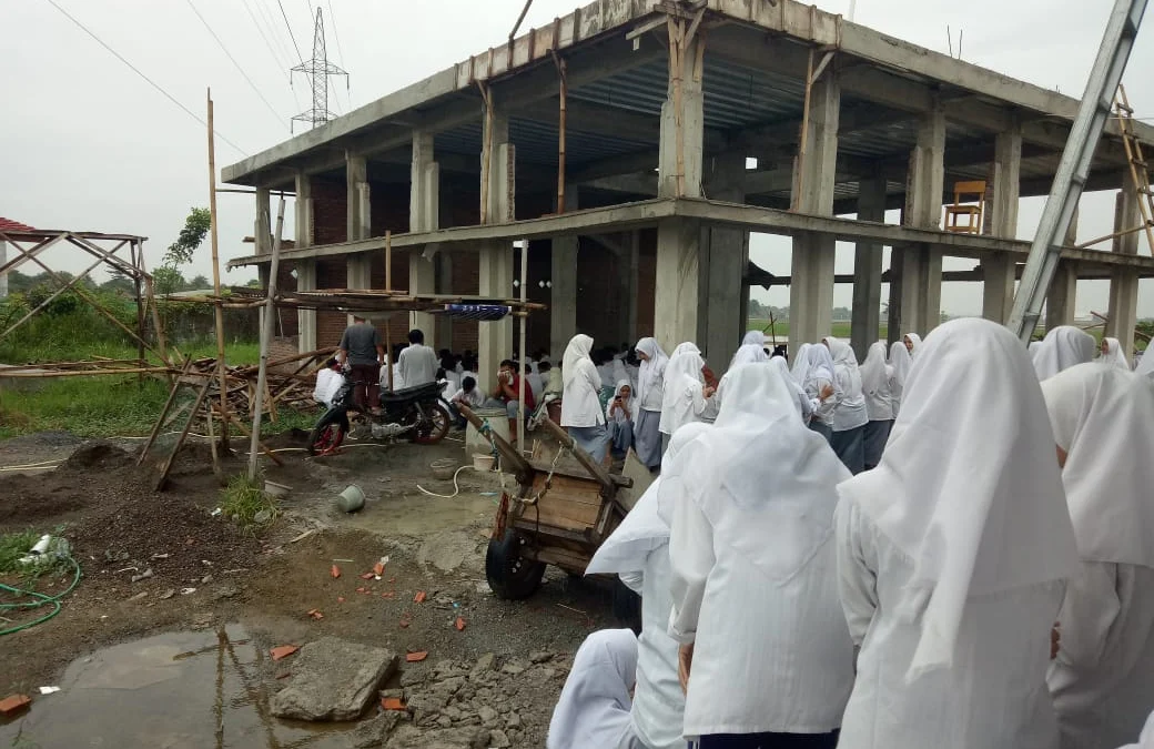 Ada di Tengah Kota, SMAN 6 Karawang Minim Fasilitas: Pemkab Malah Cuek!