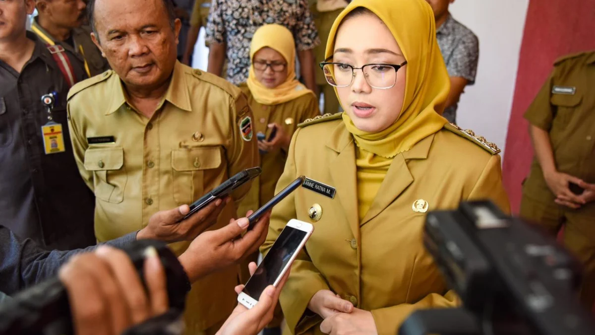 Target Pertumbuhan 5,54 Persen Target Pertumbuhan 5,54 Persen