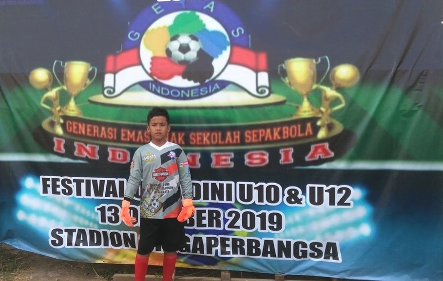 Incar Karir Kiper Profesional