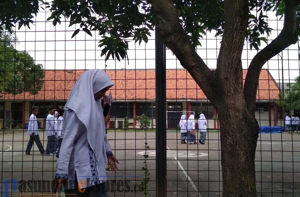 SMAN 1 Telukjambe Terima 171 Siswa