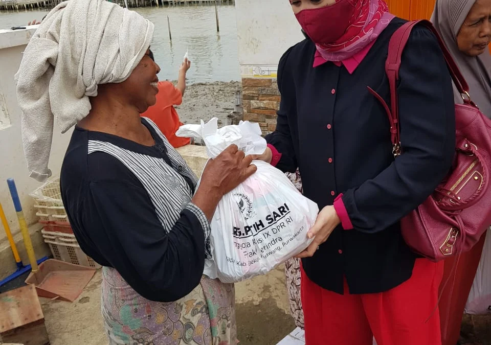 Putih Sari: Pemerintah Harus Benahi Pantai Bekasi