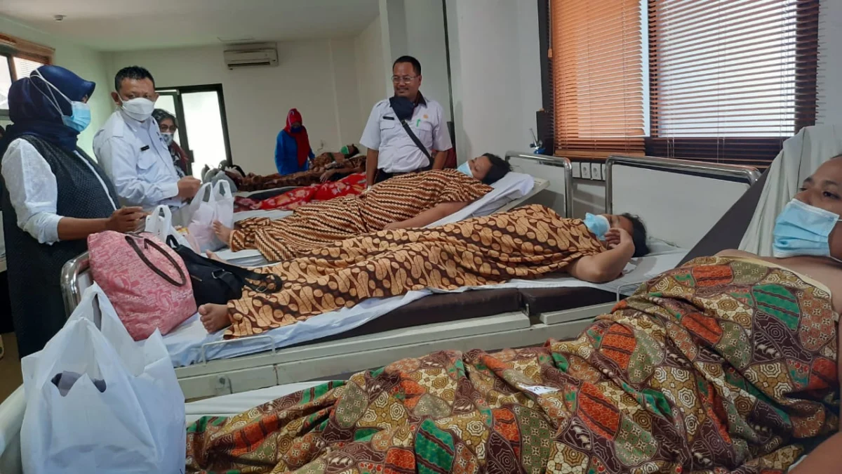 DPPKB Karawang Buka Pelayanan MOW Gratis