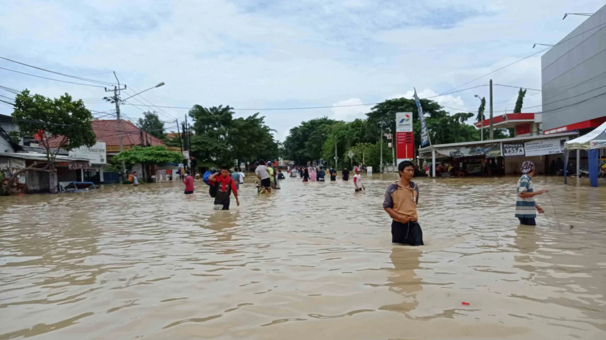 ALAT EVAKUASI TERBATAS KIAN MEMPERUNYAM SITUASI