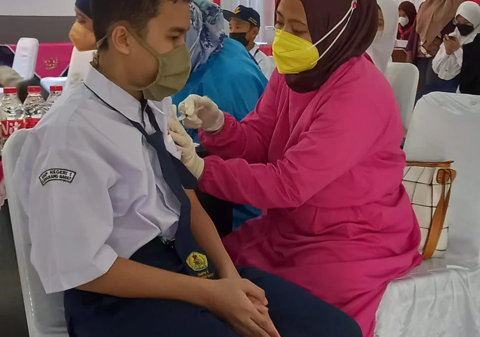 Guru dan Siswa Telah Divaksin Covid-19: SMPN 1 Karbar Siap Gelar Tatap Muka