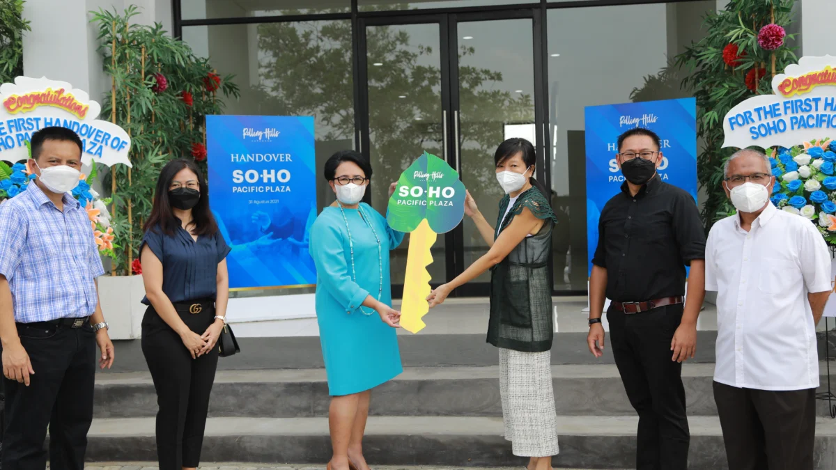 Handover Ruko SOHO Pacific Plaza, Bukti Nyata Komitmen Rolling Hills Karawang ke Konsumen