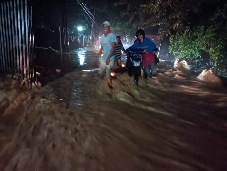 Sungai Cibogo Meluap, Puluhan Rumah Terendam Banjir