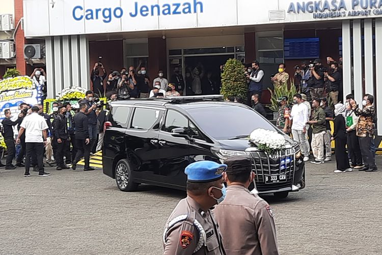 Jenazah Eril Dijadwalkan Tiba di Bandara Soekarno Hatta Pukul 15.45