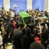 Jenazah Eril Tiba di Gedung Pakuan Disambut Salawat Nabi dari Warga