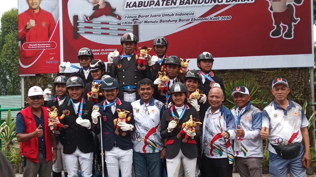 Emas Perdana Kabupaten Bekasi Diraih Cabor Tim Berkuda di Porprov XIV Jawa Barat