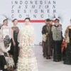 Di Indonesia 10 Merek Batik Terkenal Mendunia, Yang Pernah Tampil Di Majalah Internasional