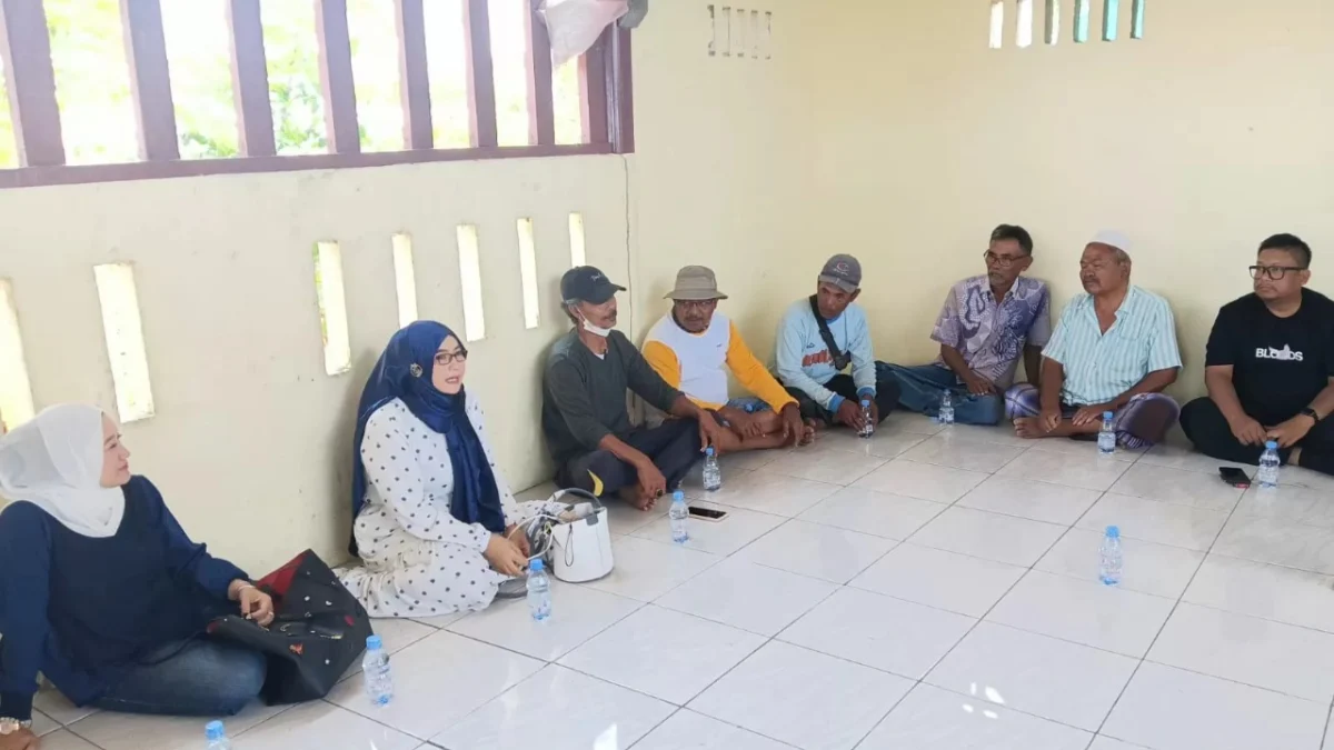 Anggota DPRD Karawang Berinisiatif Bantu Petani Menghadapi Kekeringan