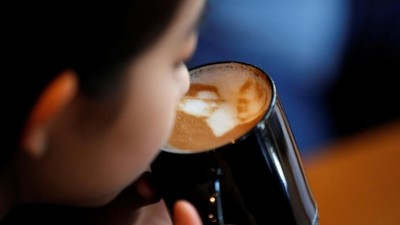 Bener gak sih Minum Kopi Bisa Buat Nahan Ngantuk ?