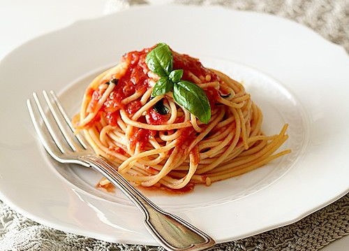 Perbedaannya Cukup Mencolok, Yuk Mengenal Spaghetti dalam Budaya Amerika vs Italia!
