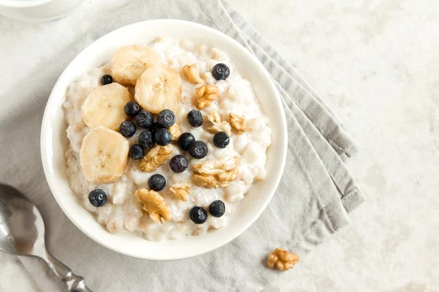 Hati-Hati Ada Hal Yang Perlu Diperhatikan Dalam Mengonsumsi Oatmeal Untuk Anak Bayi