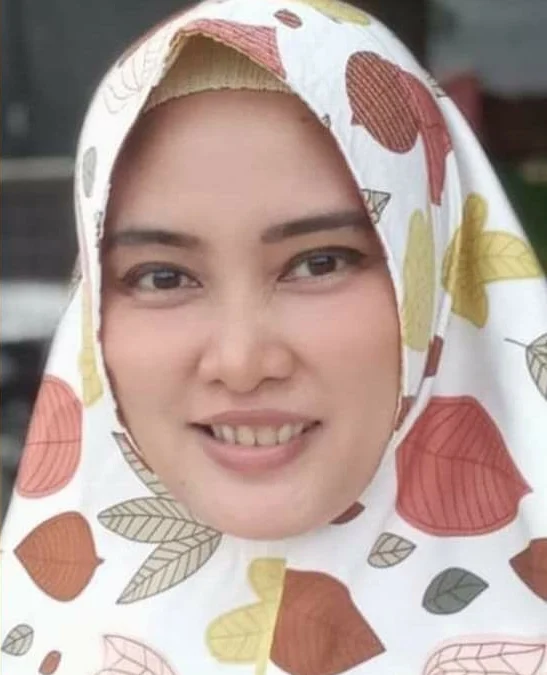 Mari Fitriana Ketua KPU Wanita Pertama di Karawang