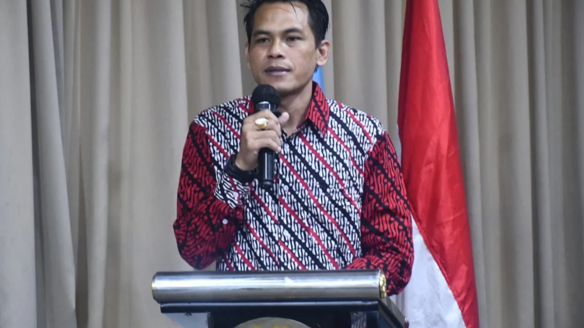 Ketua DPRD Kabupaten Karawang, Budianto, membangkitkan perhatian terhadap ancaman El Nino yang kian mendekat.