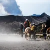 Gak Sampe Lima Juta, Nikmati Indahnya Bromo, Murah Banget, Kawah Vulkanik Jawa Timur