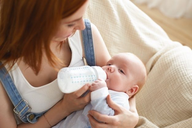 Susu Sapi untuk Bayi: Keuntungan dan Risiko yang Harus Mama Pertimbangkan