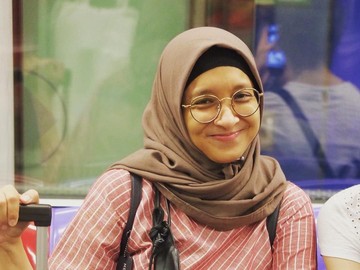 Sosok Adelia Lontoh, Istri Duta Vokalis Sheila On 7