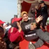 Siti Atiqoh Ganjar Senam Bareng Warga di Telukjambe