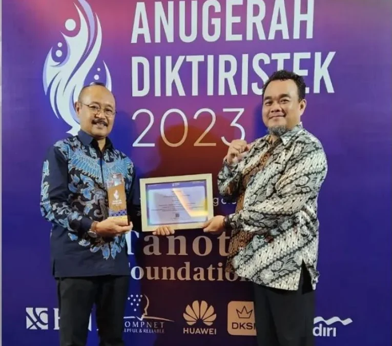 Universitas Buana Perjuangan Karawang (UBP Karawang) meraih gelar Pemenang Bronze Winner pada kategori Kekayaan Intelektual (Garuda Award)