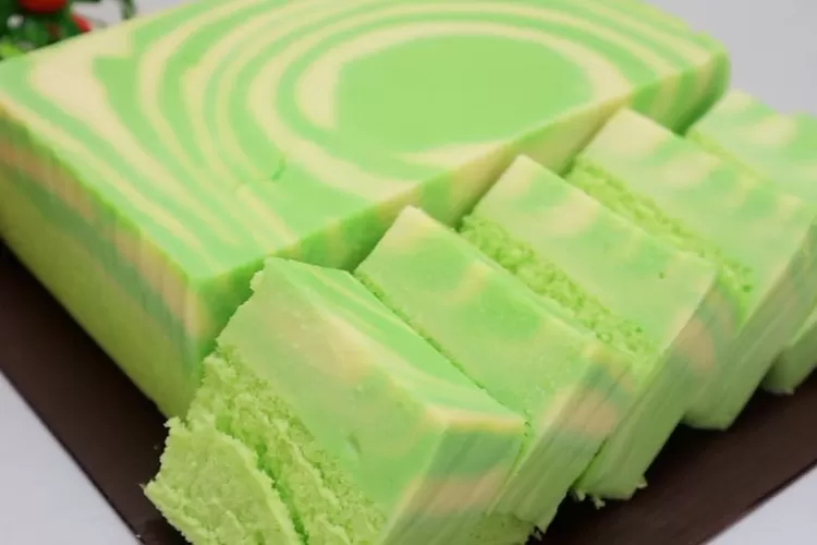 Resep Puding Roti Pandan Dingin yang Lembut dan Creamy: Nikmati Kelezatannya! Praktis Bisa Pakai Cetakan