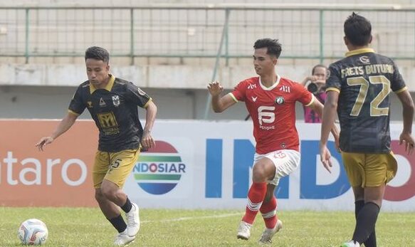 Liga 2 memanas dan berlangsung makin sengit, sore ini FC Bekasi City bentrok Deltras FC di Stadion Singaperbangsa Karawang.