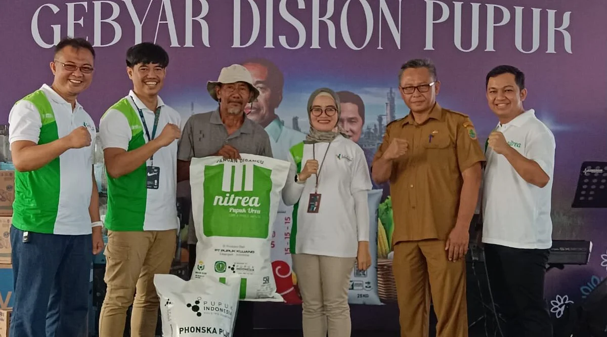 Gebyar Diskon Pupuk Disambut Petani Karawang, Pupuk Indonesia Pastikan Ketersediaan Pupuk Aman