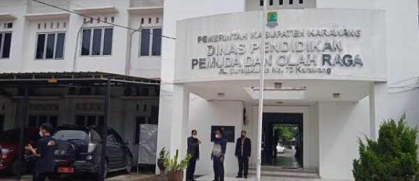 Rapor Buruk Disdik Karawang