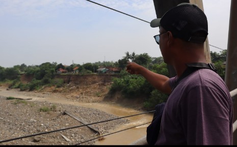 Gimana Ini, Belum Ada Penanganan Serius untuk Korban Longsor di Bantaran Kali Cipamingkis Cibarusah