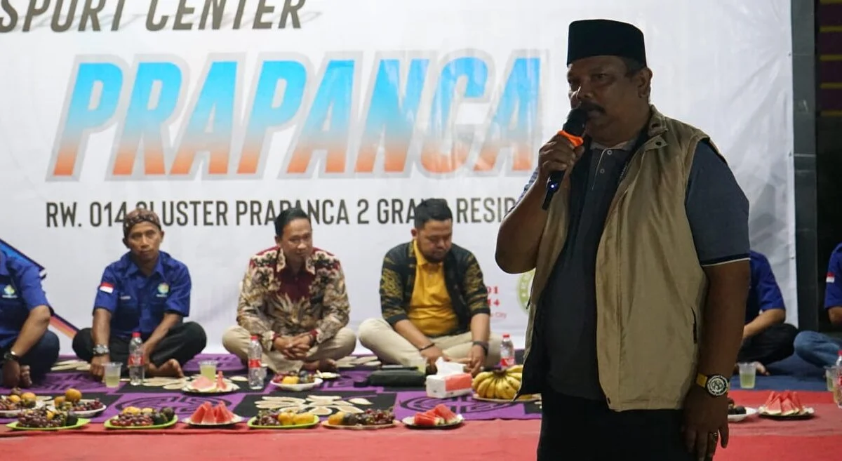 Caleg Oding Dibanjiri Keluhan Warga Setu