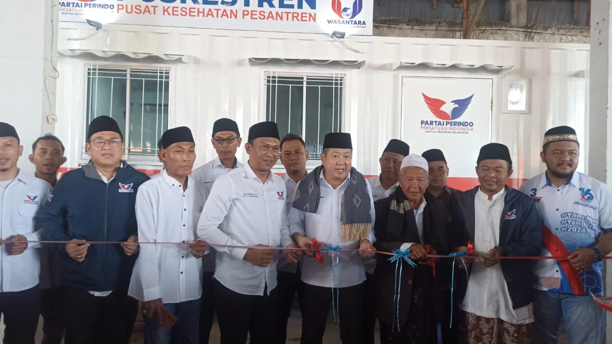 Hadir di Karawang, Ketum Perindo Resmikan Puskestren di Batujaya