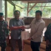 Penerimaan Alat Penguat Sinyal untuk membantu operasional TPS blank spot di Kabupaten Karawang