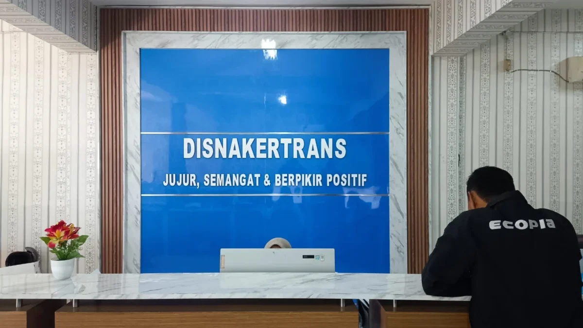 Disnakertrans Kabupaten Karawang