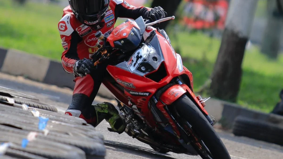 Dua Pebalap Honda Daya Jayadi Racing Team Raih Hasil Positif di Seri Perdana Kejurda Road Race Jabar 2024