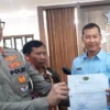 Hoax Video Viral Polisi Nilang Pengemudi Truk di Kawasan Cikarang