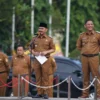 Bupati Bekasi Ade Kuswara Kunang