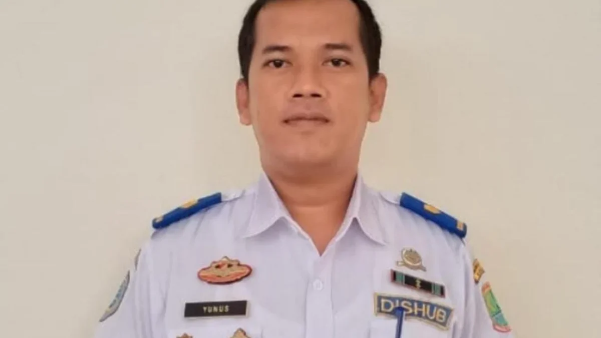 Kasi Angkutan Dishub Karawang, Yunus