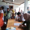 RSUD Karawang Gelar Pengobatan Gratis untuk Korban Banjir di Telukjambe Barat.