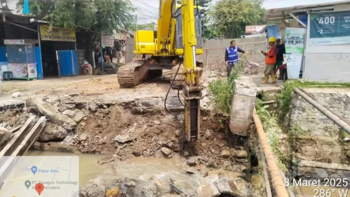 Rekonstruksi Jembatan Manunggal Dimulai