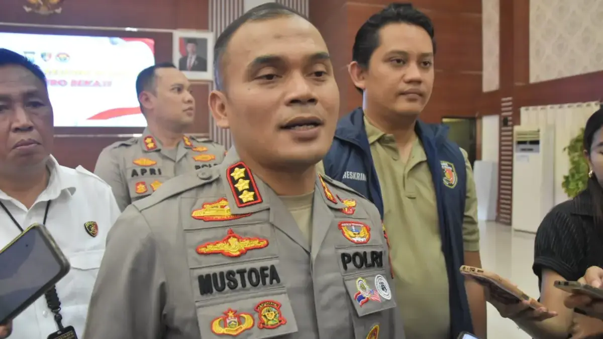 Kapolres Metro Bekasi, Kombes Pol Mustofa.