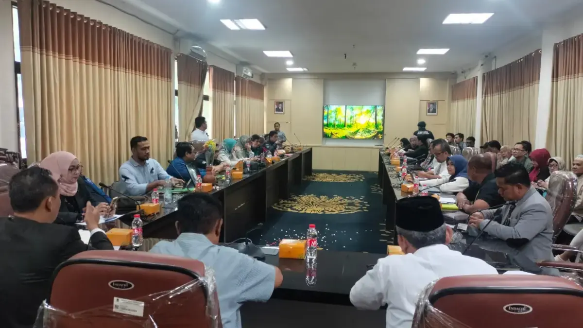Rapat Dengar Pendapat (RDP) DPRD Kabupaten Karawang.