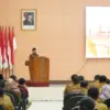 Bupati Bekasi Ade Kuswara Kunang