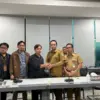 RSUD Karawang minta maaf kepada keluarga pasien.