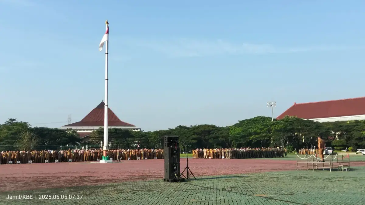 apel pagi setiap hari senin.