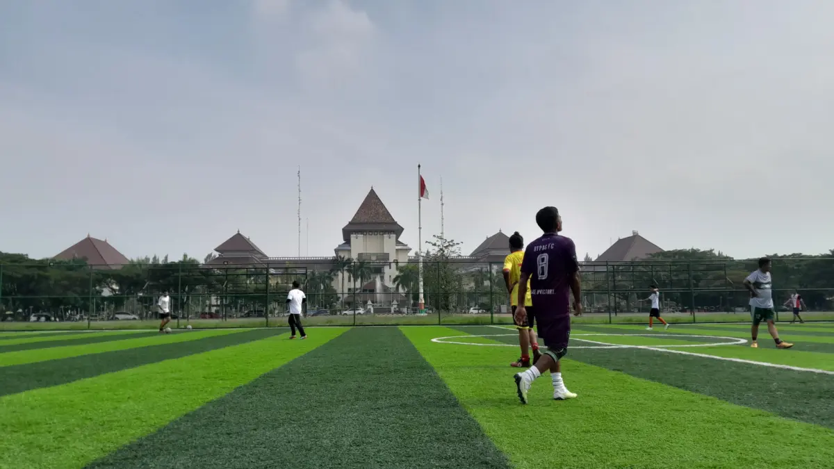 Lapangan Mini Soccer di kawasan Plaza Pemerintah Kabupaten Bekasi.