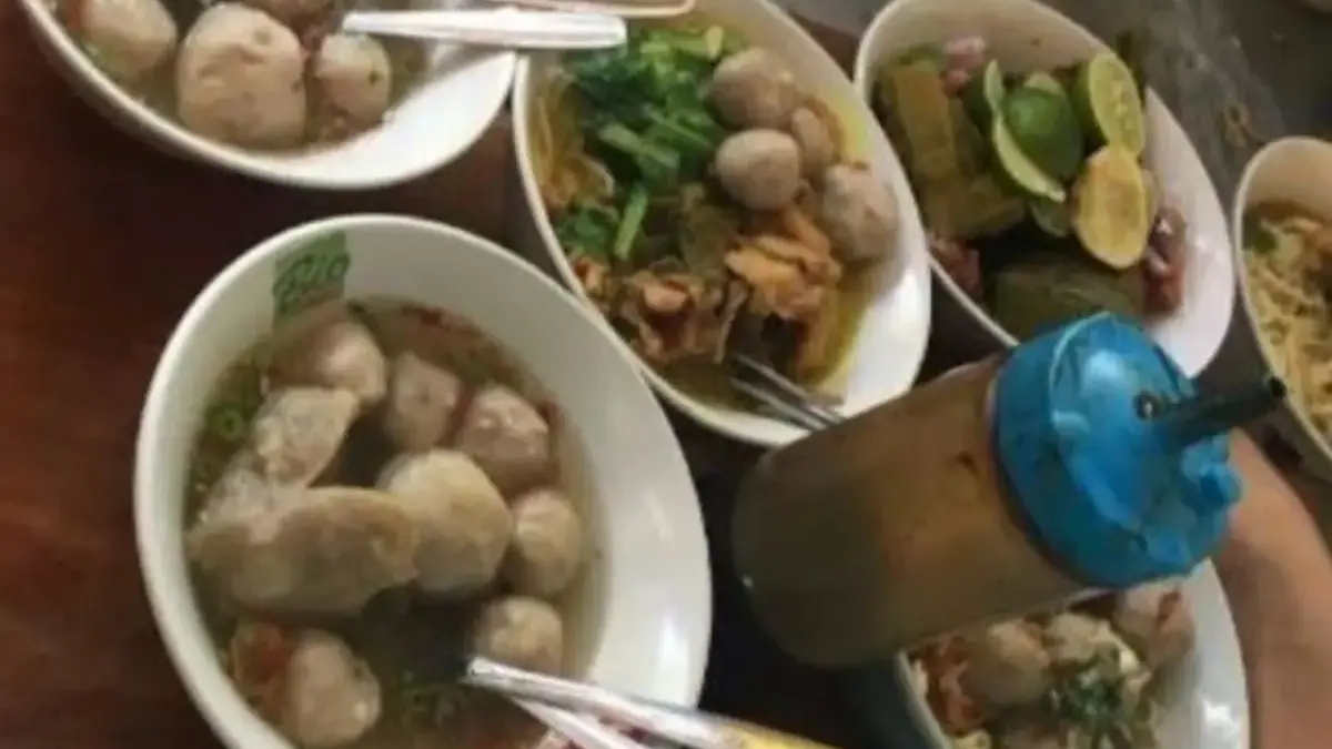 Tempat wisata kuliner bakso di Purwakarta.