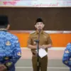 Bupati Bekasi Ade Kuswara Kunang