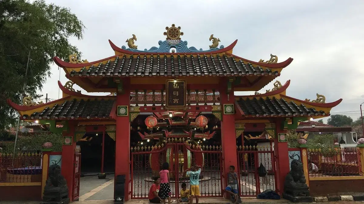 Kelenteng Sian Jin Ku Poh,