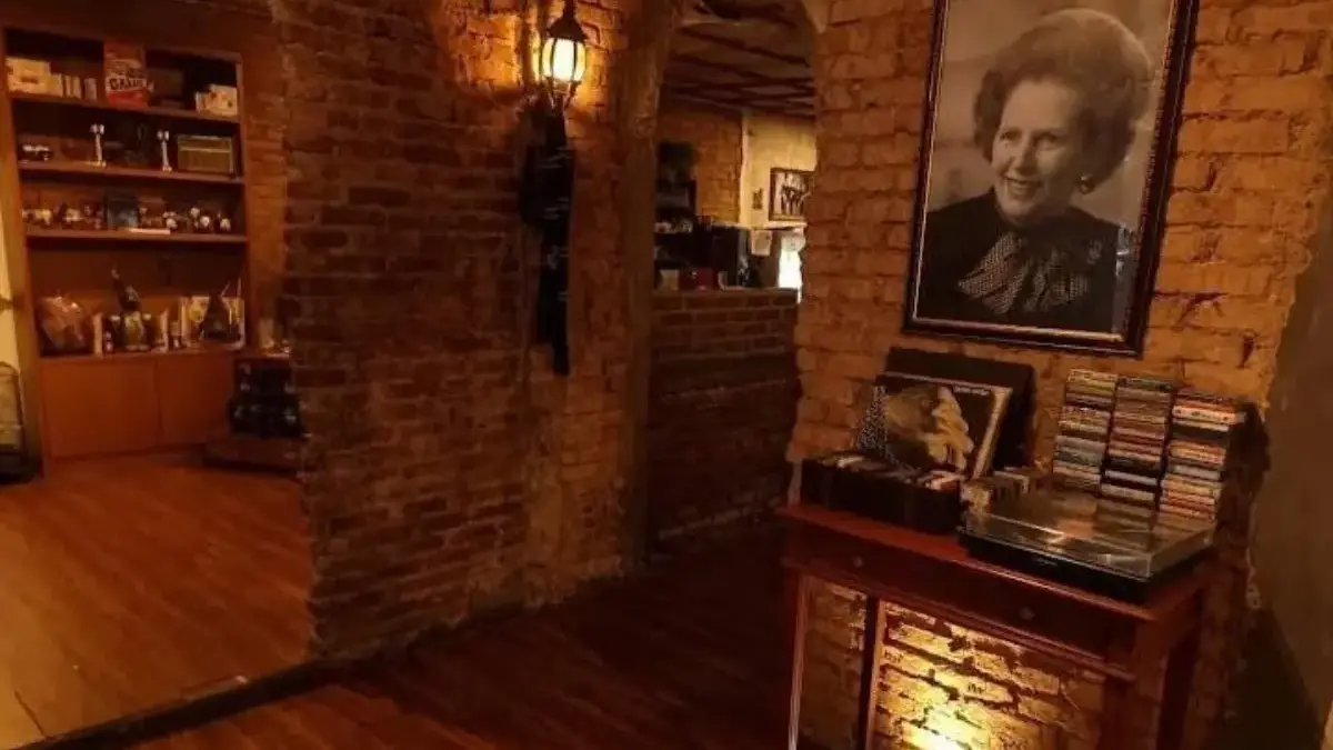 Ekara Coffee spot ngopi Gen Z dengan suasana khas Harry Potter